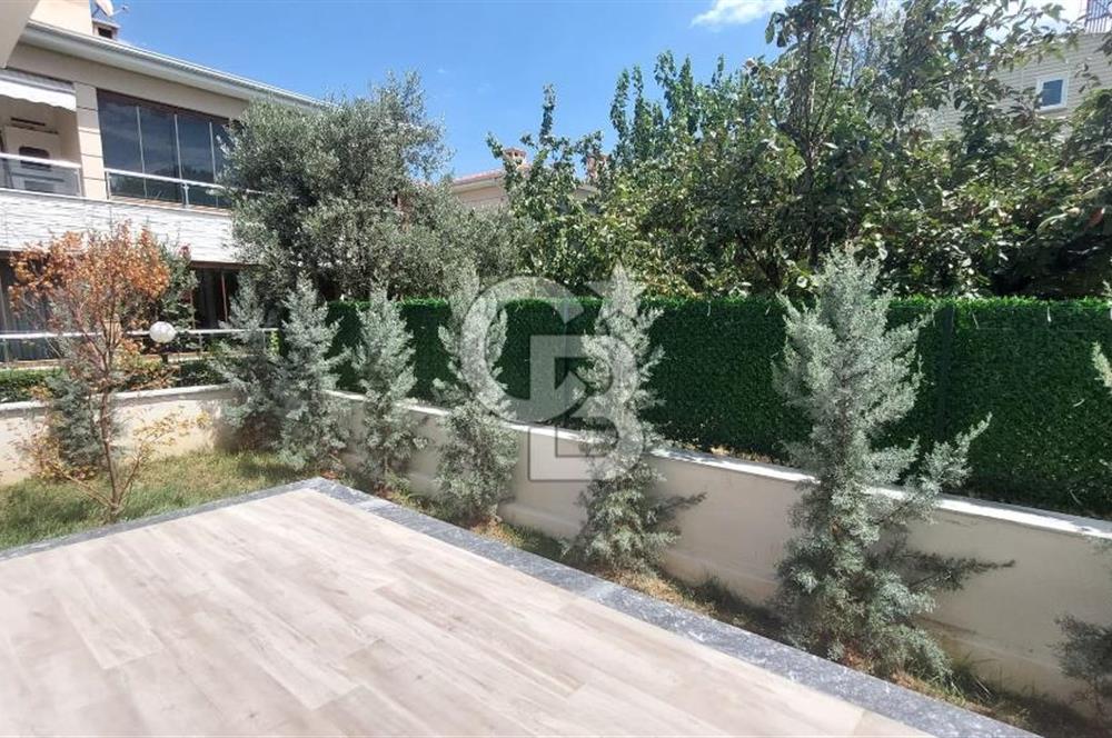 ŞARKÖY'DE DENİZ MANZARALI VİLLA  