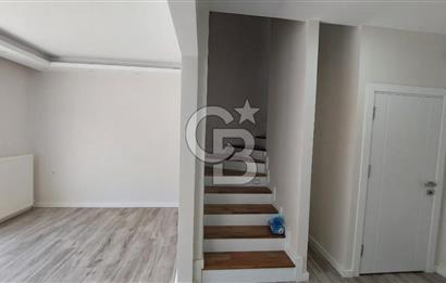 ŞARKÖY'DE DENİZ MANZARALI VİLLA  