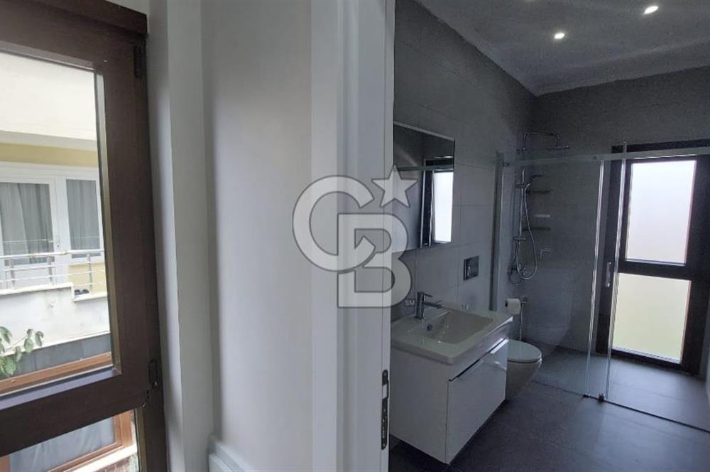 ŞARKÖY'DE DENİZ MANZARALI VİLLA  