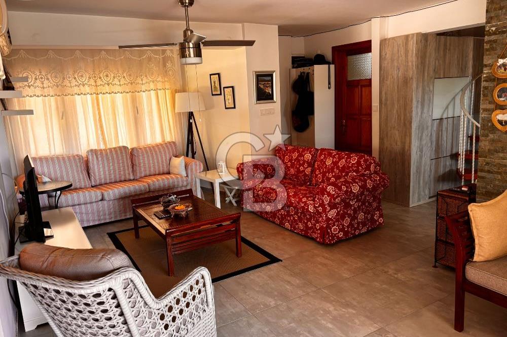 URLA İLTUR SİTESİN'DE 3+1 FIRSAT SATILIK VİLLA