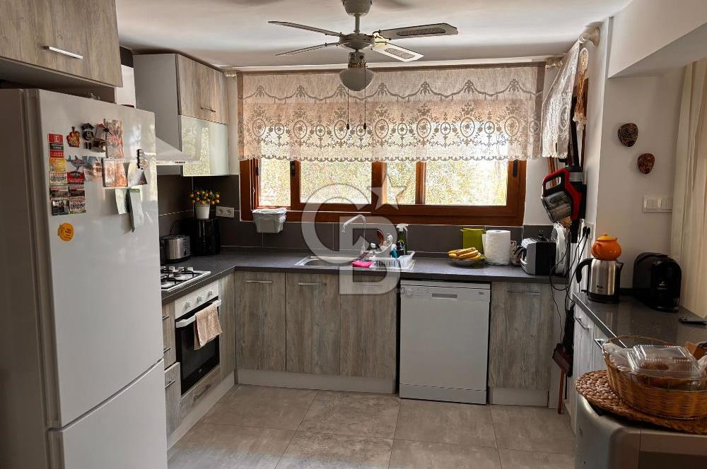 URLA İLTUR SİTESİN'DE 3+1 FIRSAT SATILIK VİLLA