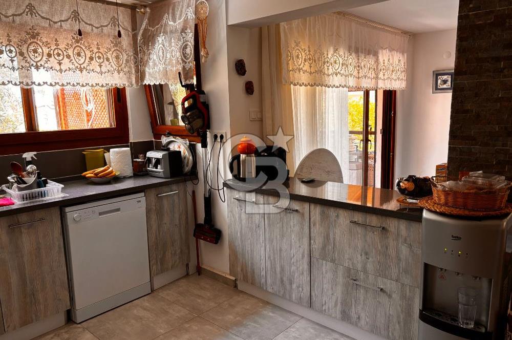 URLA İLTUR SİTESİN'DE 3+1 FIRSAT SATILIK VİLLA