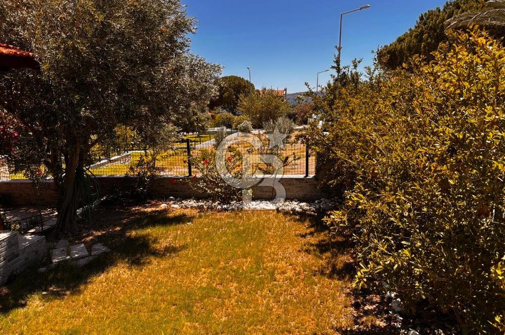 URLA İLTUR SİTESİN'DE 3+1 FIRSAT SATILIK VİLLA