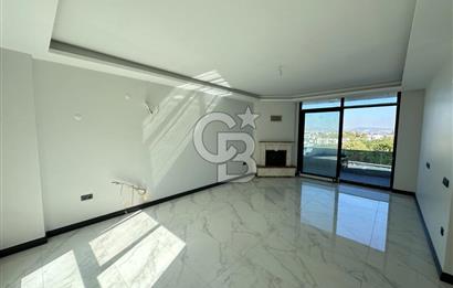 CB Envoy'dan Sunrise Villalarında Deniz Manzaralı Tripleks Villa