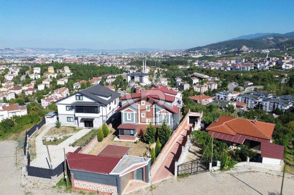 Envoy'dan Saraylı Sivritepe Mevkii Satılık Özel Tasarım Villa