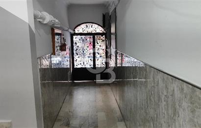 BAĞCILAR MERKEZ 6+1 FERAH DAİRE