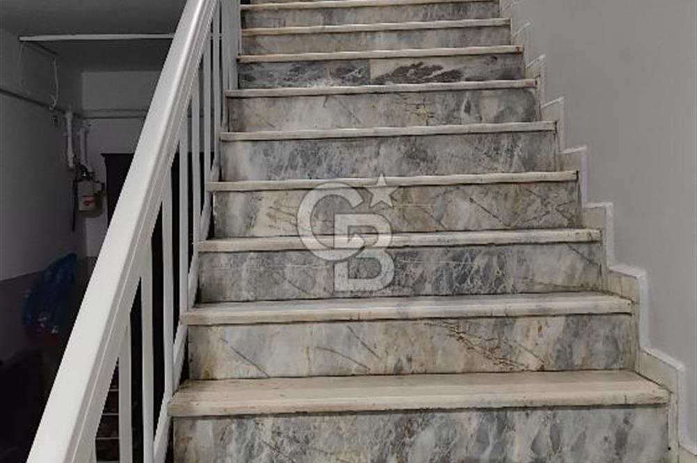 BAĞCILAR MERKEZ 6+1 FERAH DAİRE