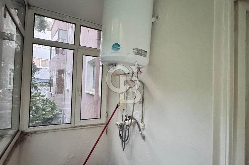 KADIKÖY CAFERAĞA'DA FULL EŞYALI BALKONLU 2+1 KİRALIK DAİRE