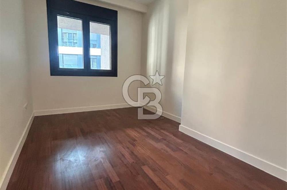 FENERBAHÇE Bağ.cad Sahil arası5 yolağzında tabela değerli işyerİ