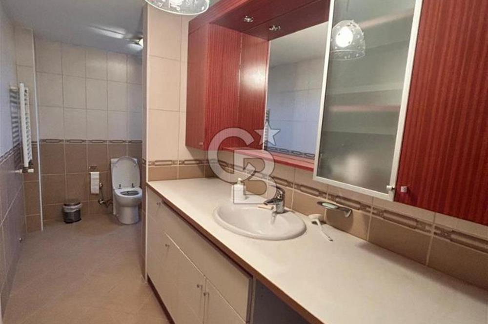 Ağaoğlu My Town'da 4+1 havuz cepheli sosyal tesis.güv.Boş daire