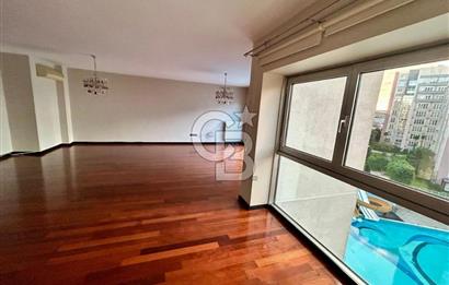 Ağaoğlu My Town'da 4+1 havuz cepheli sosyal tesis.güv.Boş daire