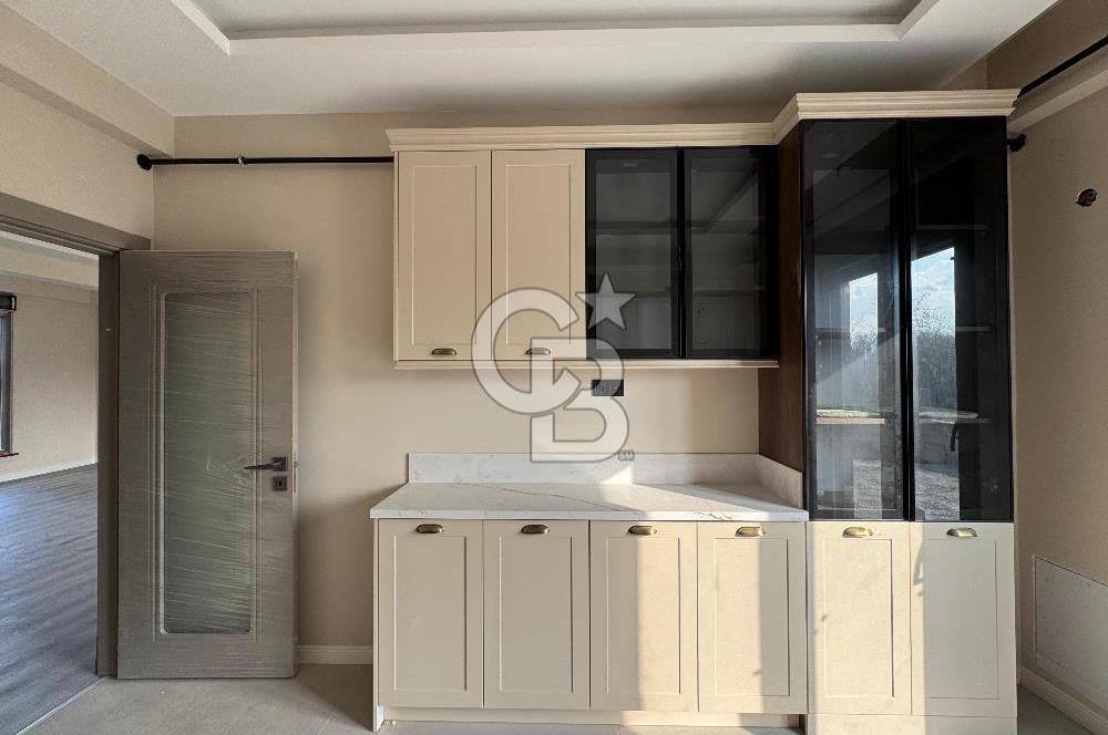 YALOVA SAMANLI DA NEZİH BUTİK SİTEDE SATILIK 6+1 TRİPLEX VİLLA!.