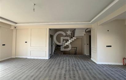 YALOVA SAMANLI DA NEZİH BUTİK SİTEDE SATILIK 6+1 TRİPLEX VİLLA!.