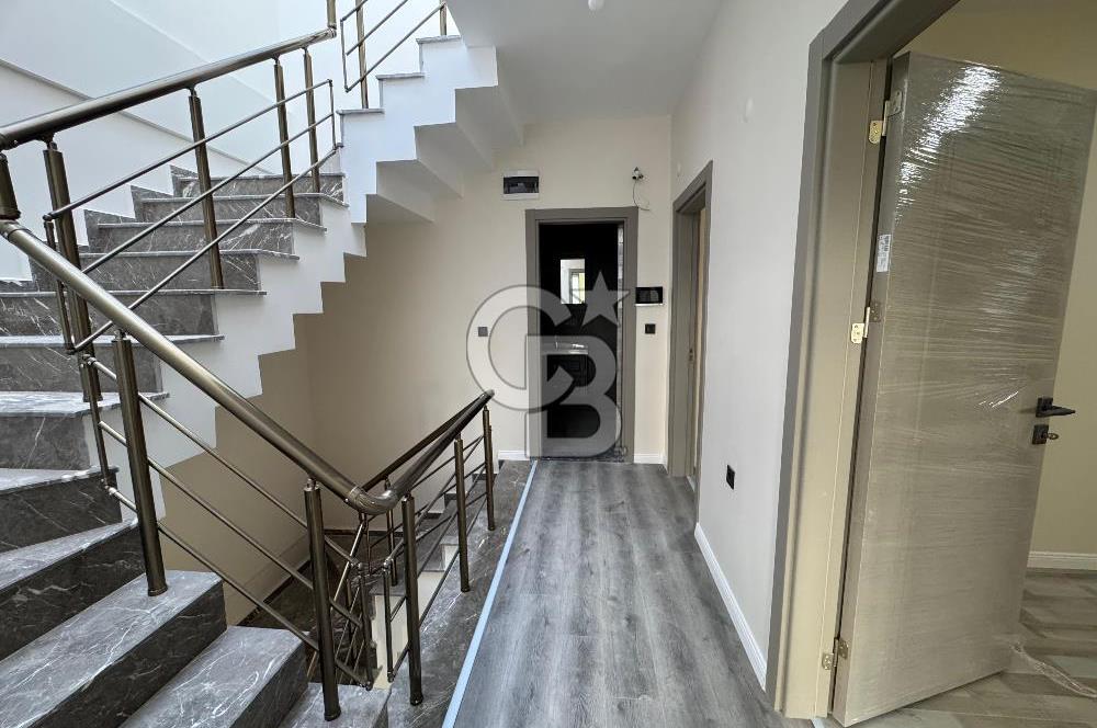 YALOVA SAMANLI DA NEZİH BUTİK SİTEDE SATILIK 6+1 TRİPLEX VİLLA!.