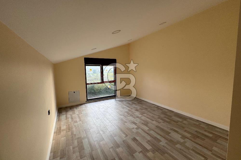 YALOVA SAMANLI DA NEZİH BUTİK SİTEDE SATILIK 6+1 TRİPLEX VİLLA!.