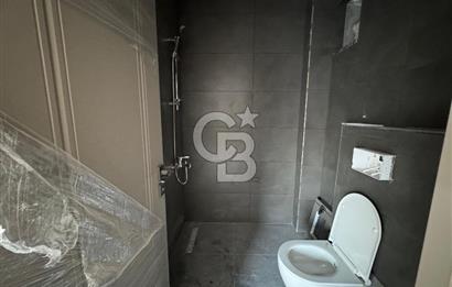 YALOVA SAMANLI DA NEZİH BUTİK SİTEDE SATILIK 6+1 TRİPLEX VİLLA!.