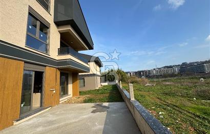 YALOVA SAMANLI DA NEZİH BUTİK SİTEDE SATILIK 6+1 TRİPLEX VİLLA!.