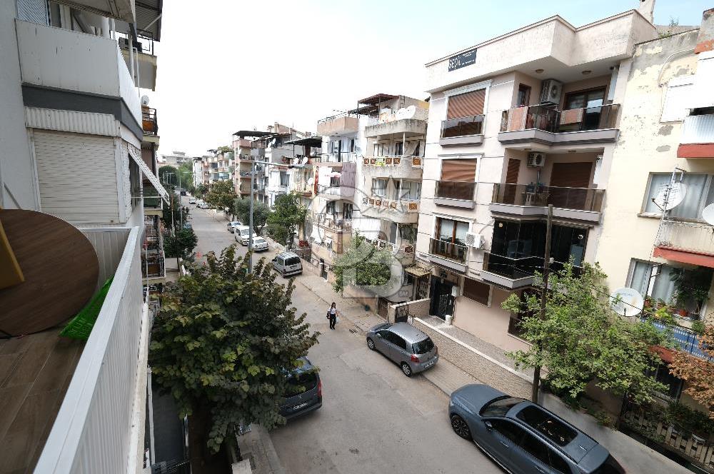 Buca Çevikbir Meydan Yakını 2+1 Satılık Daire