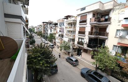 Buca Çevikbir Meydan Yakını 2+1 Satılık Daire