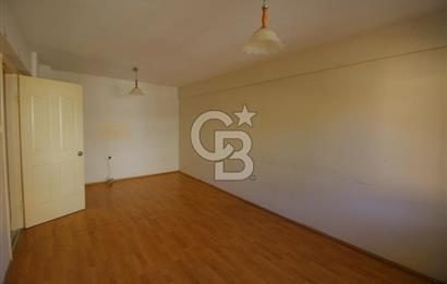 Buca Çevikbir Meydan Yakını 2+1 Satılık Daire