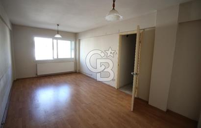 Buca Çevikbir Meydan Yakını 2+1 Satılık Daire