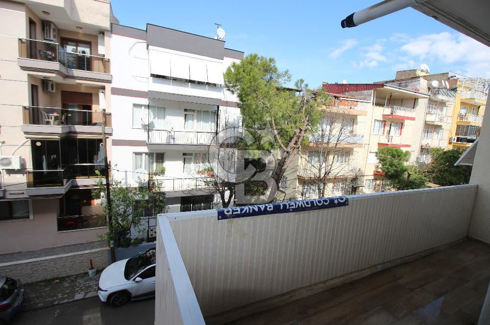 Buca Çevikbir Meydan Yakını 2+1 Satılık Daire