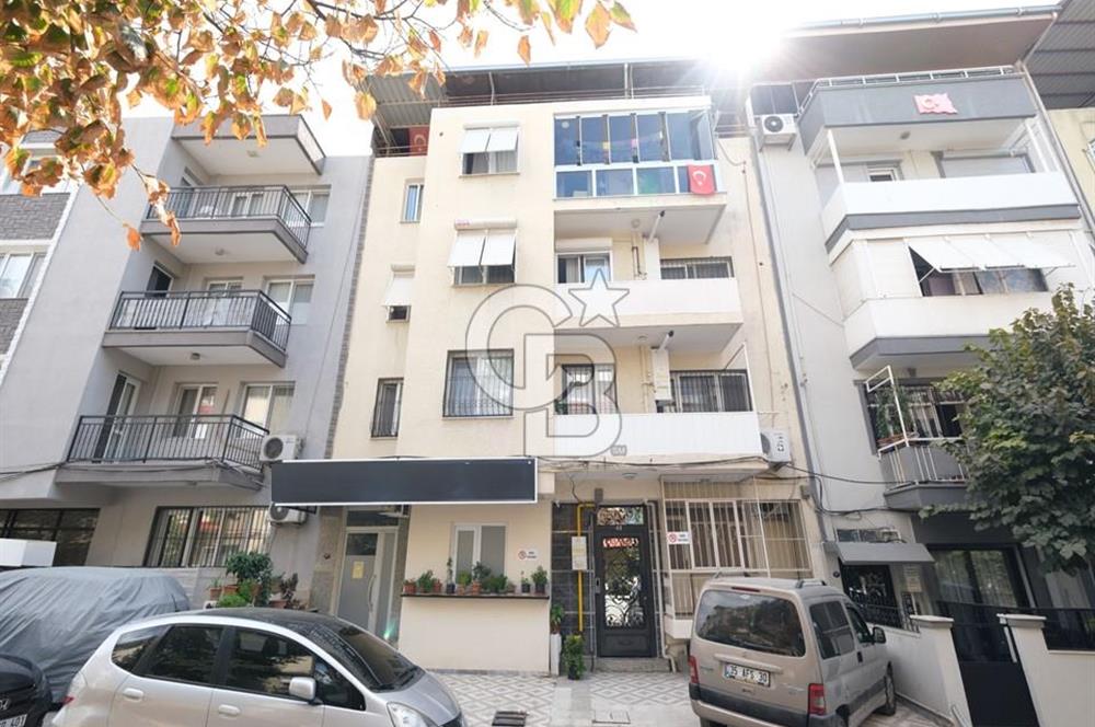 Buca Çevikbir Meydan Yakını 2+1 Satılık Daire