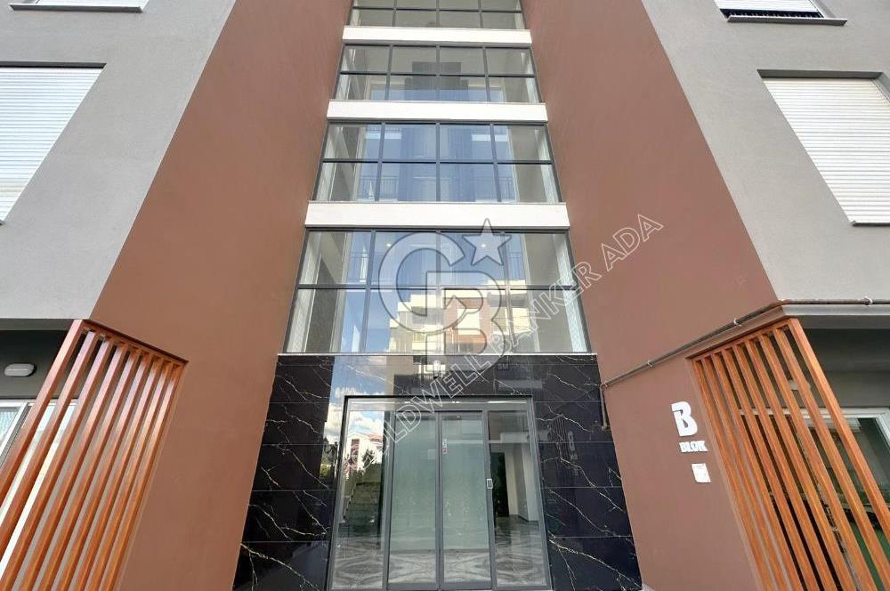 Kuşadası Değirmendere'de 2+1 Fırsat Fiyata Residence Daire