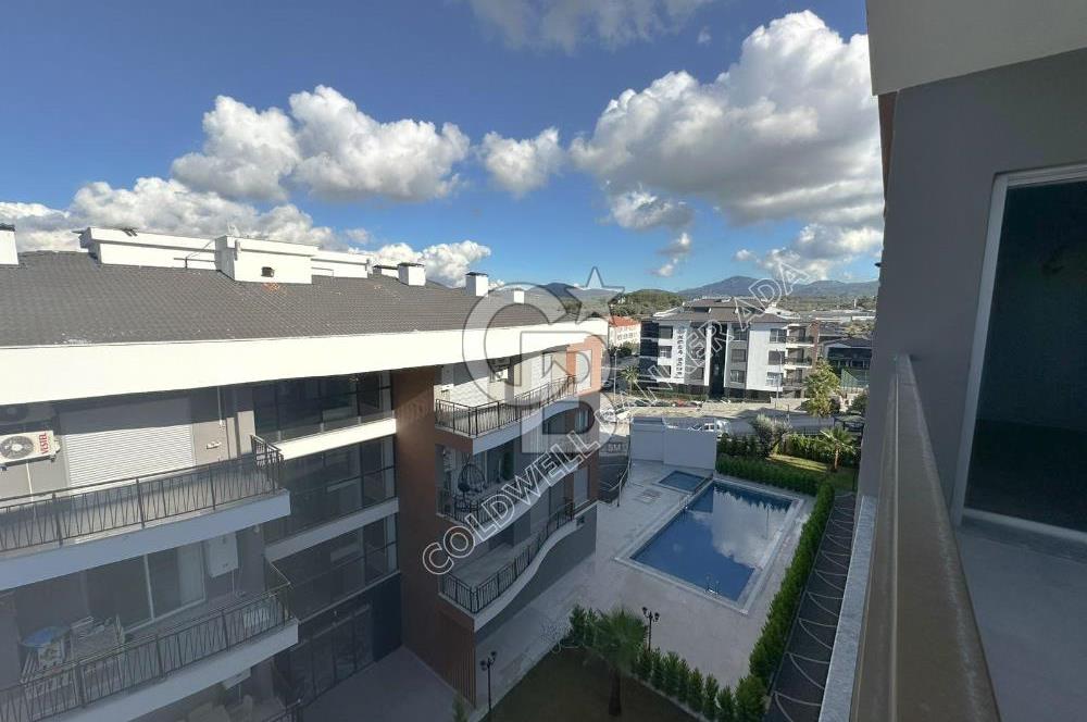 Kuşadası Değirmendere'de 2+1 Fırsat Fiyata Residence Daire
