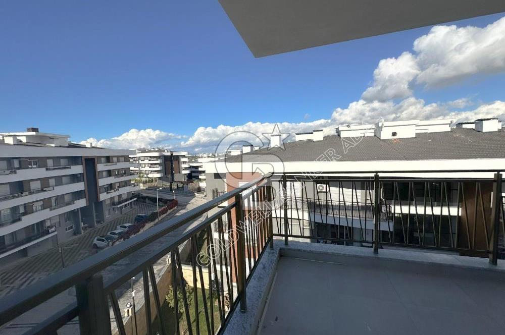 Kuşadası Değirmendere'de 2+1 Fırsat Fiyata Residence Daire