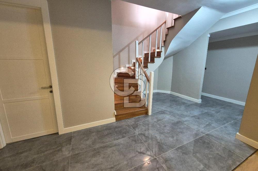 ALACAATLI ADAPARK VİLLALARINDA YAPILI 4+2 SATILIK VİLLA