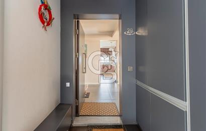 Karşıyaka 360 Sitesi Yüksek Vadi Evlerinde Büyük Tip Satılık 4+1