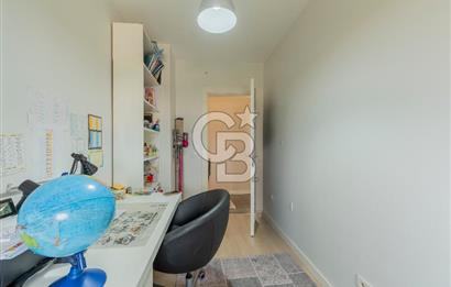 Karşıyaka 360 Sitesi Yüksek Vadi Evlerinde Büyük Tip Satılık 4+1