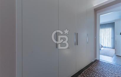 Karşıyaka 360 Sitesi Yüksek Vadi Evlerinde Büyük Tip Satılık 4+1