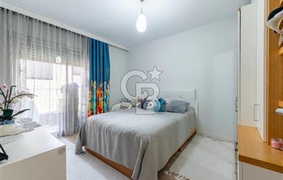 Karşıyaka 360 Sitesi Yüksek Vadi Evlerinde Büyük Tip Satılık 4+1