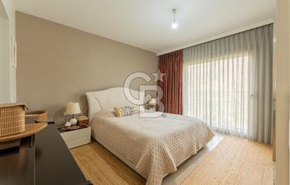 Karşıyaka 360 Sitesi Yüksek Vadi Evlerinde Büyük Tip Satılık 4+1