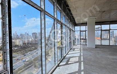 ŞERİFALİ'DE NAKLEN E-80 CEPHELİ 3040M2 PLAZA