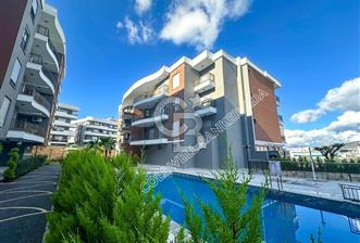 Kuşadası Değirmendere'de 2+1 Fırsat Fiyata Residence Daire - 8 - 319252