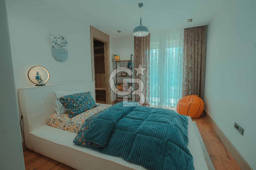 BÜYÜKÇEKMECE KUMBURGAZ 6+2 SATILIK MÜSTAKİL VİLLA