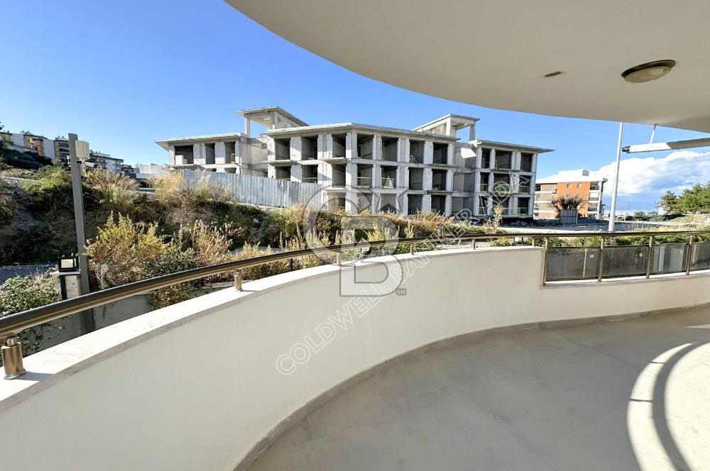 Kuşadası Değirmendere'de 2+1 Fırsat Fiyata Residence Daire