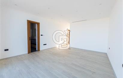 KKTC Girne Çatalköy Bölgesinde Türk Koçanlı Denize Sıfır Lüks 4+1 Villalar