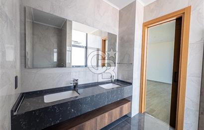 KKTC Girne Çatalköy Bölgesinde Türk Koçanlı Denize Sıfır Lüks 4+1 Villalar