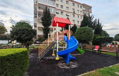 Ulukent Çamlıca Sitesinde 160 m2 Kullanım Alanlı Satılık 3+1