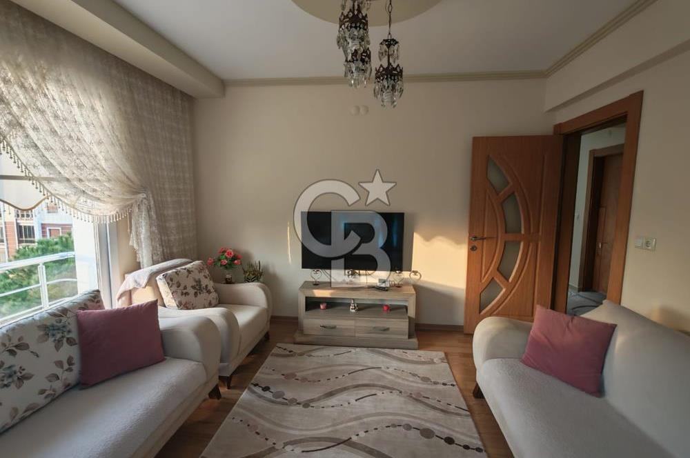 Ulukent Çamlıca Sitesinde 160 m2 Kullanım Alanlı Satılık 3+1