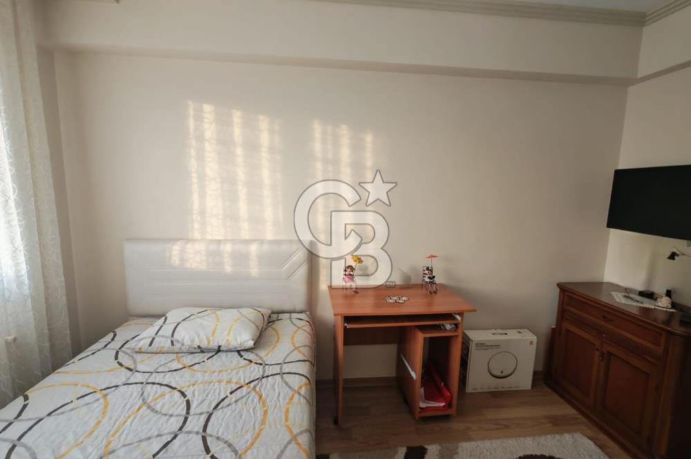 Ulukent Çamlıca Sitesinde 160 m2 Kullanım Alanlı Satılık 3+1