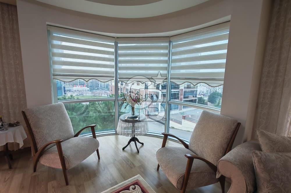 Ulukent Çamlıca Sitesinde 160 m2 Kullanım Alanlı Satılık 3+1