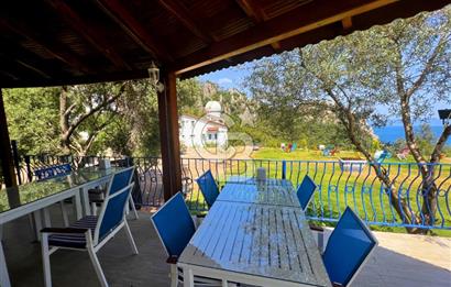 CB MARİNA'DAN 20 ODALI DENİZ MANZARALI YÜKSEK CİROLU