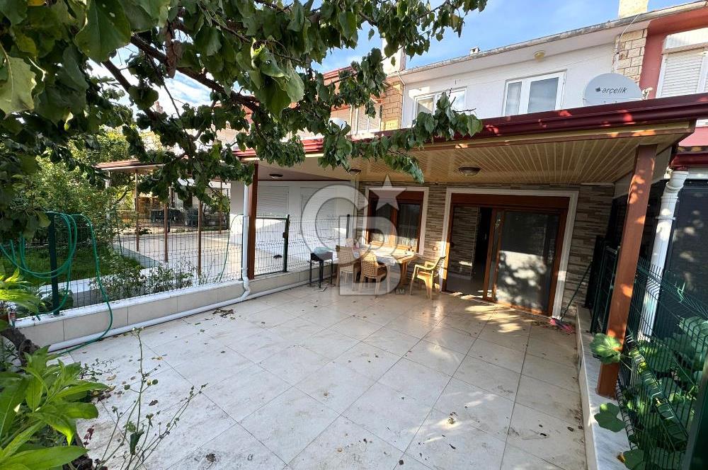 GÜRE TAHTAKUŞLAR'DA, DENİZE 100 mt MESAFEDE UYGUN 2+1 VİLLA