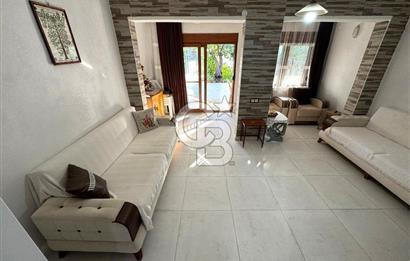 GÜRE TAHTAKUŞLAR'DA, DENİZE 100 mt MESAFEDE UYGUN 2+1 VİLLA