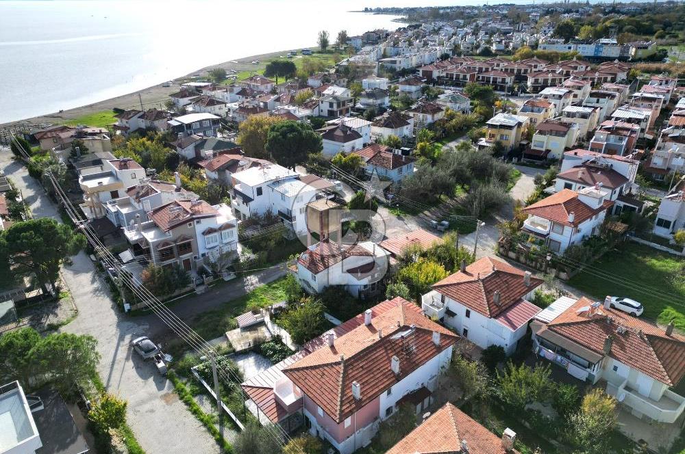 GÜRE TAHTAKUŞLAR'DA, DENİZE 100 mt MESAFEDE UYGUN 2+1 VİLLA